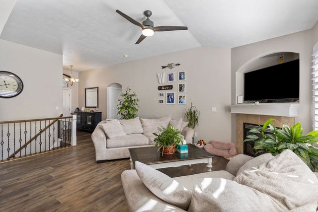 5969 W HEAVY CLOUD CIR, Herriman, UT 84096