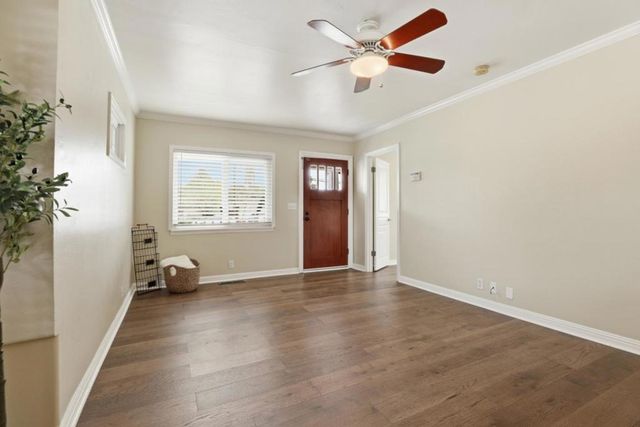 1218 Sally Street, Hollister, CA 95023