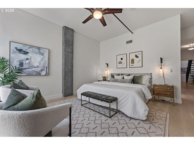 922 Nw 11TH Ave 106, Portland, OR 97209