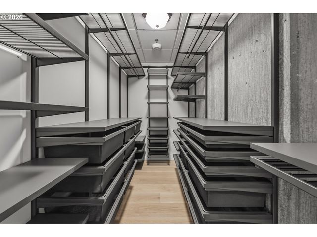 922 Nw 11TH Ave 106, Portland, OR 97209