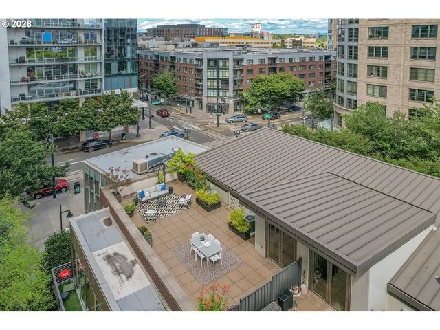 922 Nw 11TH Ave 106, Portland, OR 97209