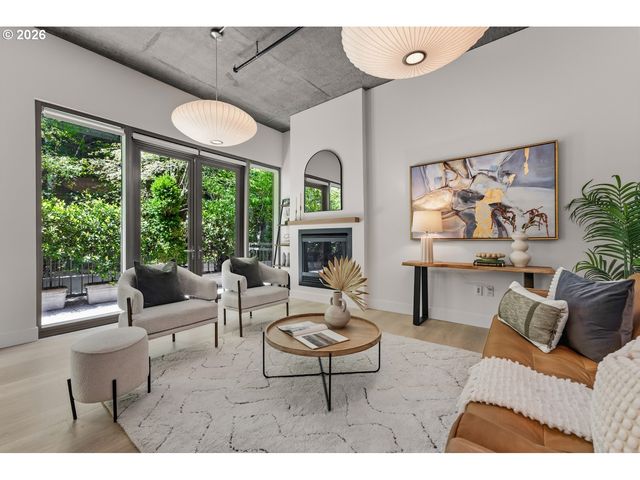 922 Nw 11TH Ave 106, Portland, OR 97209