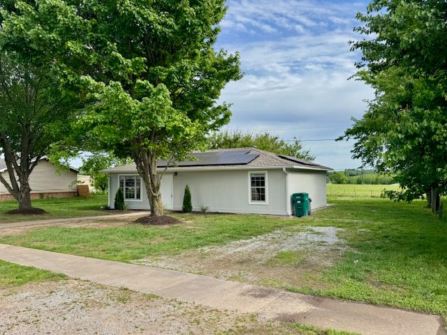 747 Austin Avenue, Decatur, AR 72722