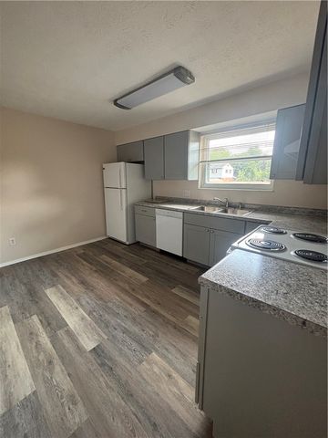 4527 Wilmington Pike 4, Kettering, OH 45440
