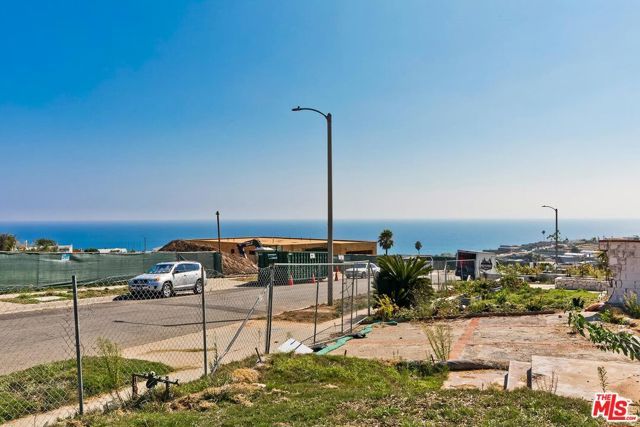 3619 Seahorn Drive, Malibu, CA 90265