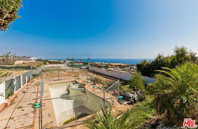 3619 Seahorn Drive, Malibu, CA 90265