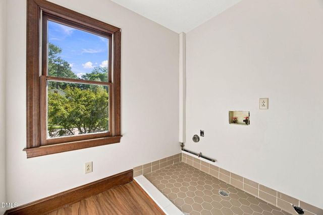 6517 Dresden Lane, Raleigh, NC 27612