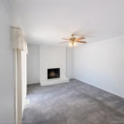 32600 Haggerty Drive, Roseville, MI 48066