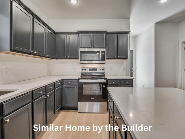 2712 SW I Ave, Lawton, OK 73505