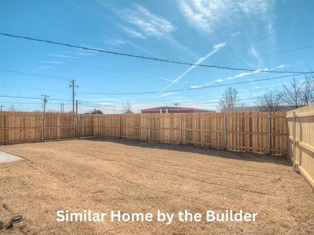 2712 SW I Ave, Lawton, OK 73505