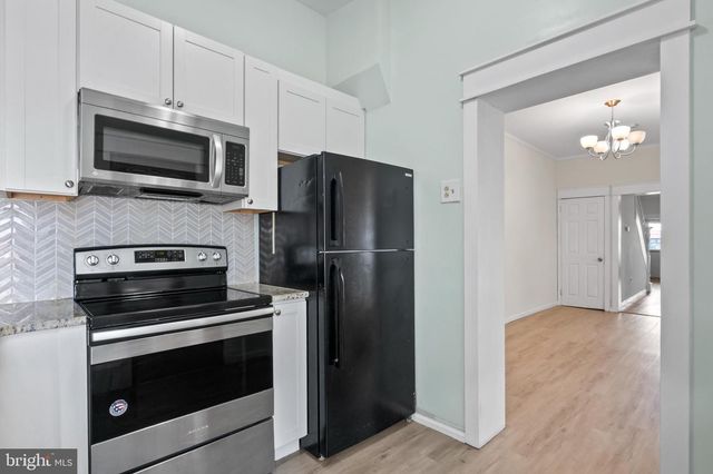 318 FRANKLIN ST, West Reading, PA 19611