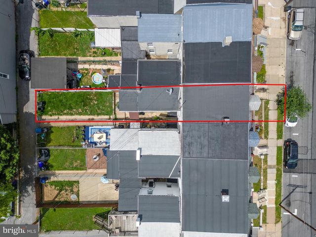 318 FRANKLIN ST, West Reading, PA 19611