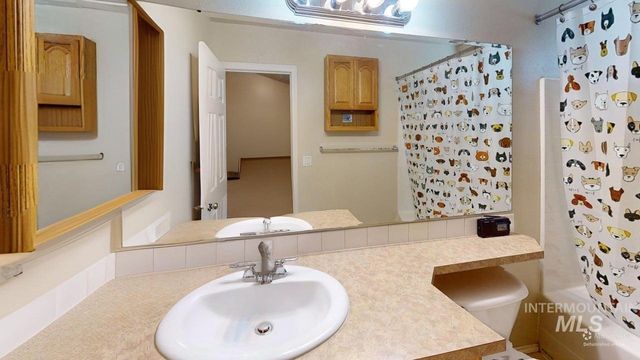 16609 Old Friendship Way, Caldwell, ID 83605