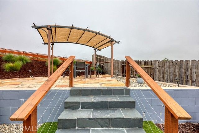 3530 Lakeside Village, Paso Robles, CA 93446