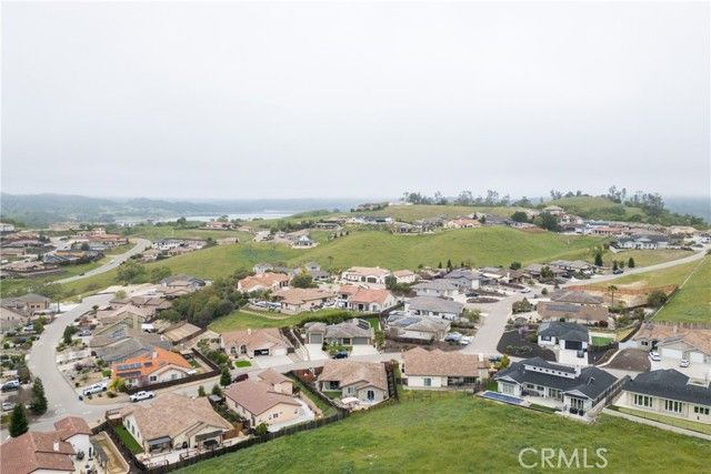 3530 Lakeside Village, Paso Robles, CA 93446