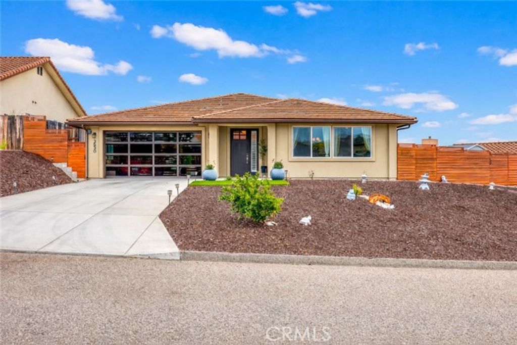 3530 Lakeside Village, Paso Robles, CA 93446