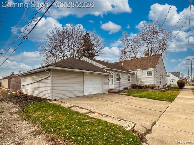 3505 16th Street, Wyandotte, MI 48192