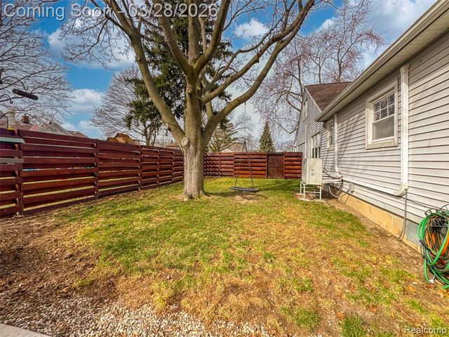 3505 16th Street, Wyandotte, MI 48192