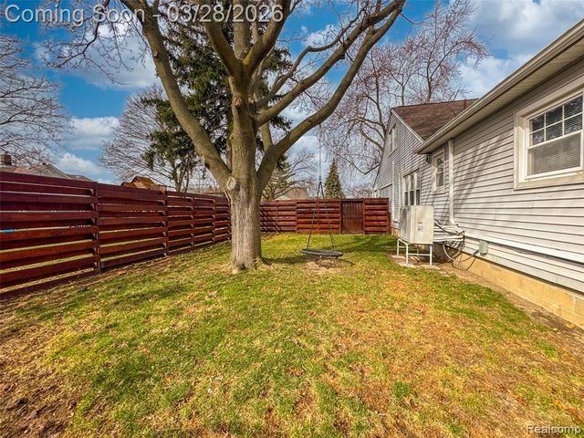 3505 16th Street, Wyandotte, MI 48192