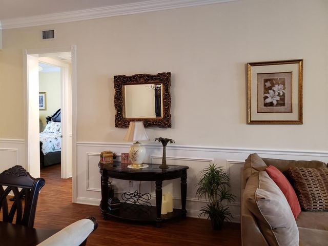 37 Harbour Isle Drive E 203, Fort Pierce, FL 34949