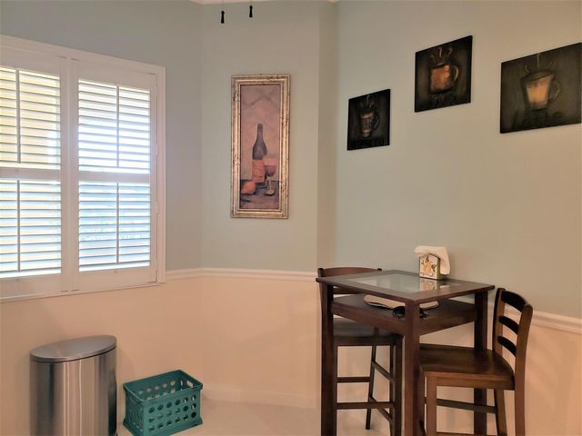 37 Harbour Isle Drive E 203, Fort Pierce, FL 34949