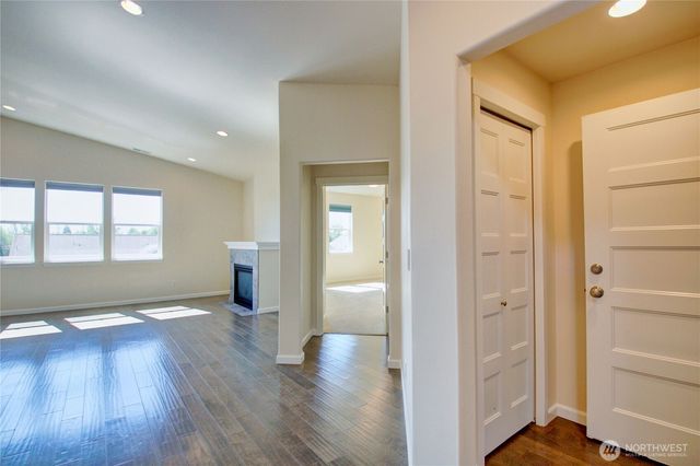 12779 Frazier Heights Loop, Burlington, WA 98233