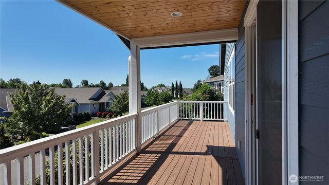 12779 Frazier Heights Loop, Burlington, WA 98233