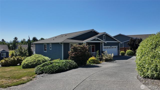 12779 Frazier Heights Loop, Burlington, WA 98233