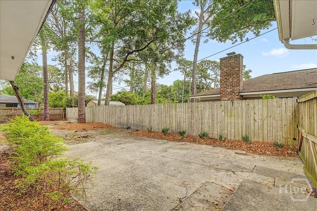 2204 Mason Drive, Savannah, GA 31404