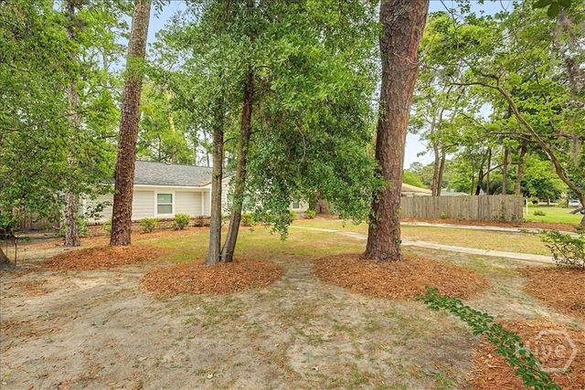 2204 Mason Drive, Savannah, GA 31404