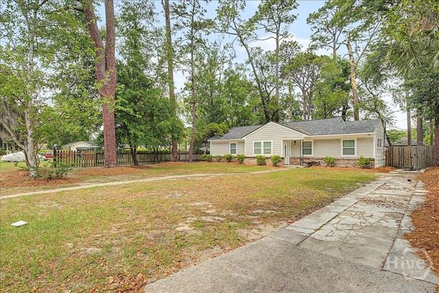 2204 Mason Drive, Savannah, GA 31404
