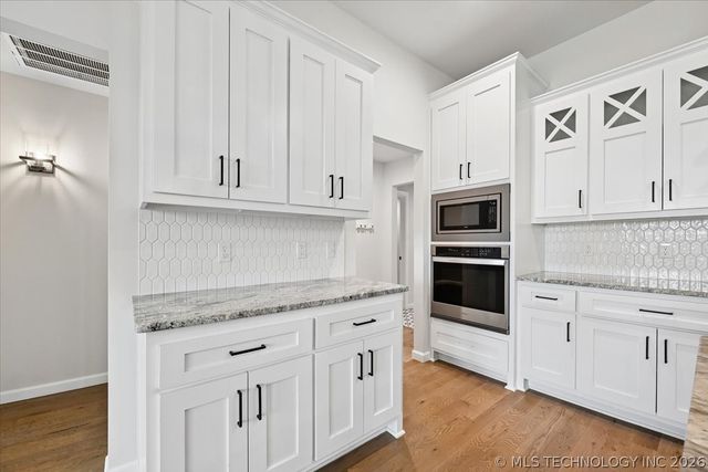 13702 S 21st Street East, Bixby, OK 74008