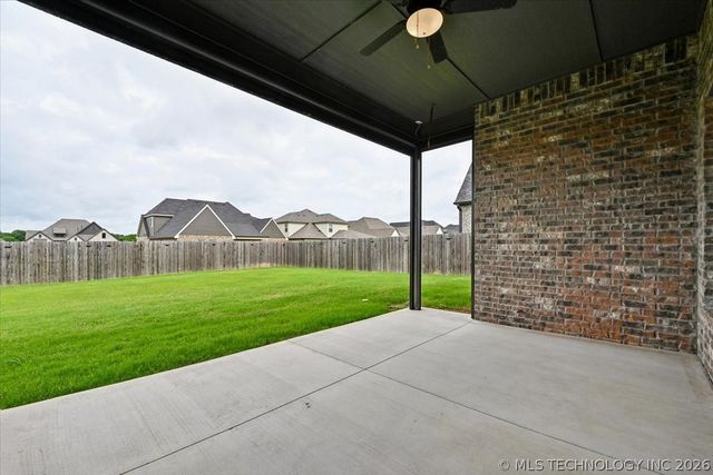 13702 S 21st Street East, Bixby, OK 74008
