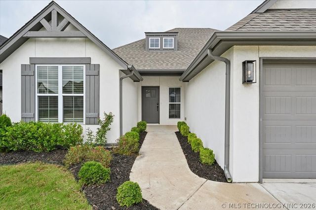 13702 S 21st Street East, Bixby, OK 74008