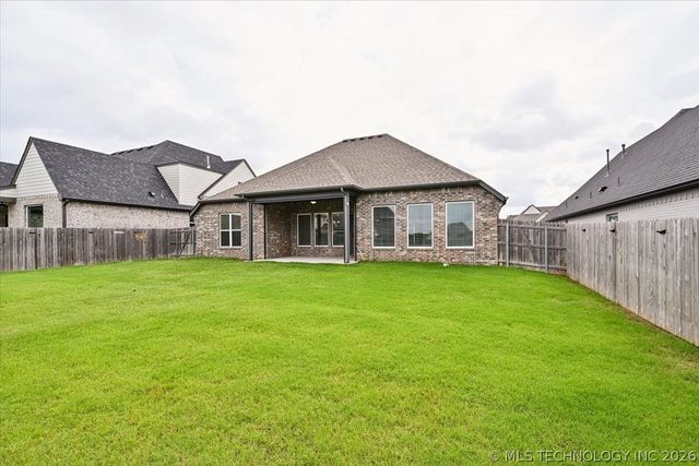 13702 S 21st Street East, Bixby, OK 74008