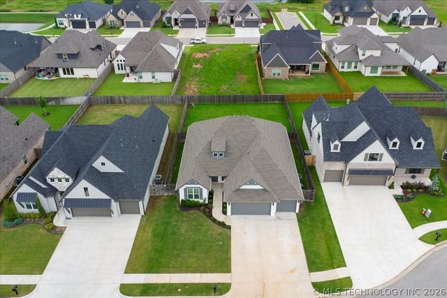 13702 S 21st Street East, Bixby, OK 74008