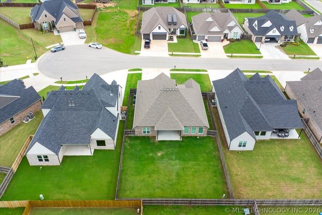 13702 S 21st Street East, Bixby, OK 74008