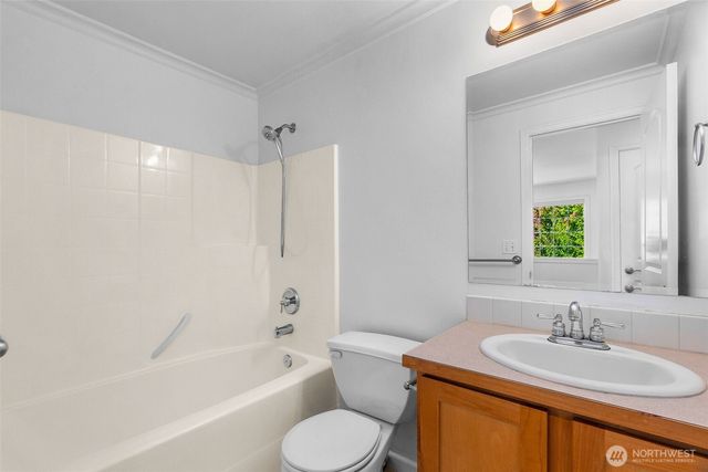 3217 Sugarloaf Street SE, Olympia, WA 98501