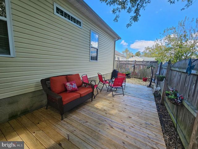 30 BANCROFT AVE, Colonial Beach, VA 22443