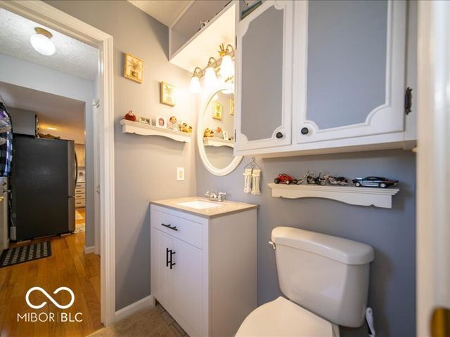 5652 Steven Drive, Greenwood, IN 46142