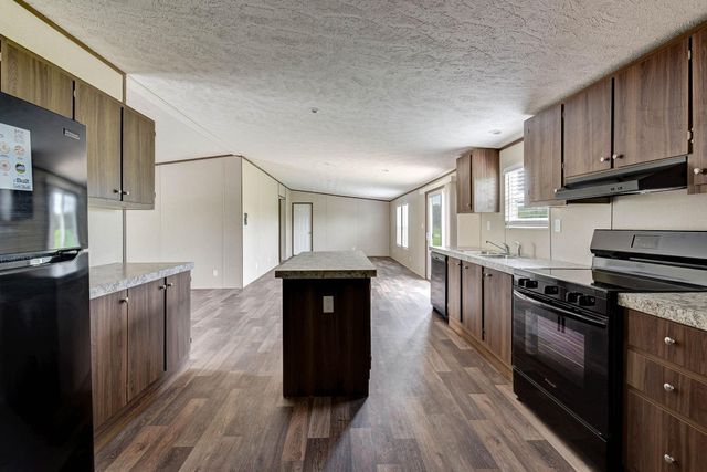8916 Fm 646 Road S, Santa Fe, TX 77510