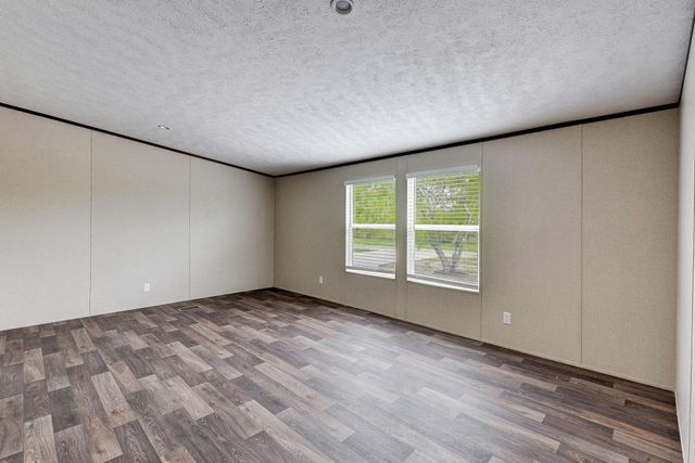 8916 Fm 646 Road S, Santa Fe, TX 77510