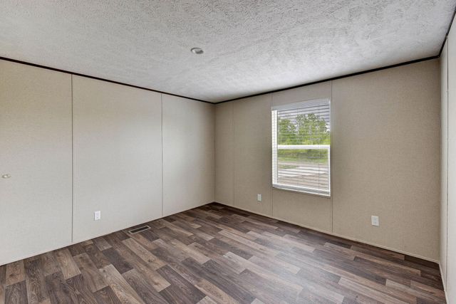 8916 Fm 646 Road S, Santa Fe, TX 77510