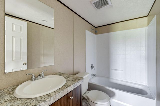 8916 Fm 646 Road S, Santa Fe, TX 77510