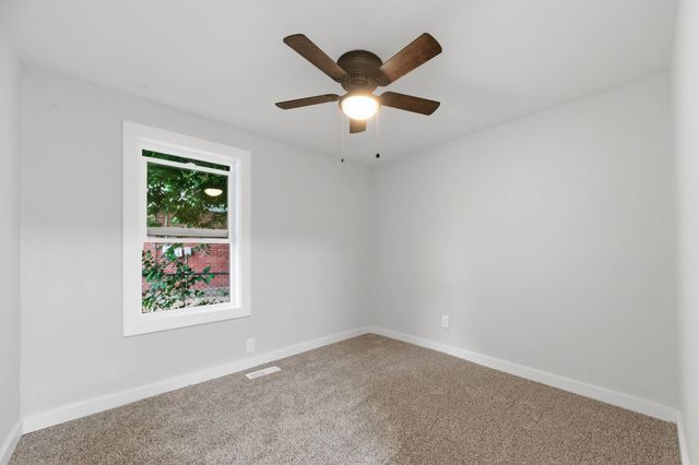 2825 E Stadium Dr, Wichita, KS 67214