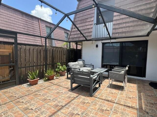 7542 COURTYARD Run E, Boca Raton, FL 33433