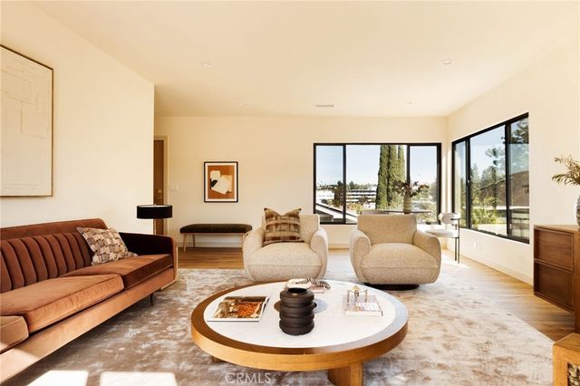 5217 Hub Street, Los Angeles, CA 90042