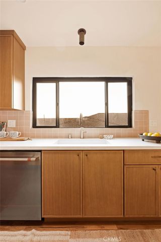 5217 Hub Street, Los Angeles, CA 90042