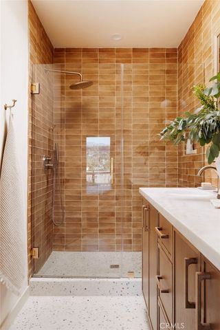 5217 Hub Street, Los Angeles, CA 90042