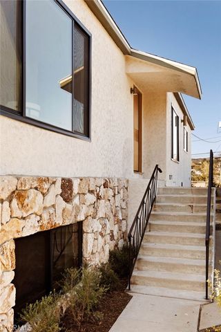 5217 Hub Street, Los Angeles, CA 90042